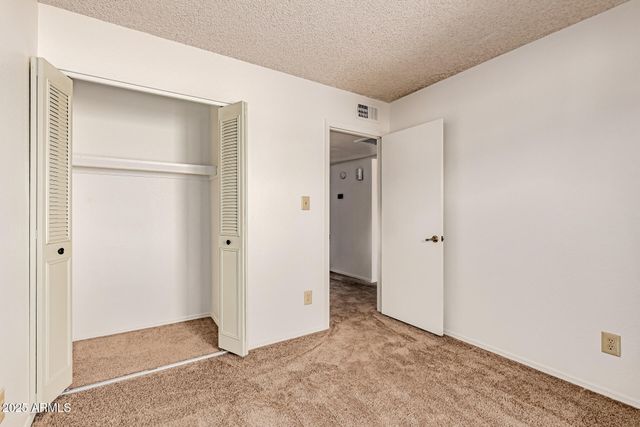 1328 E PALMDALE Drive, Tempe, AZ 85282