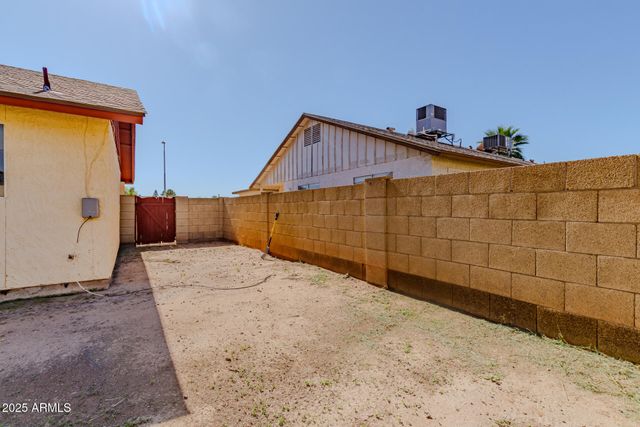 1328 E PALMDALE Drive, Tempe, AZ 85282