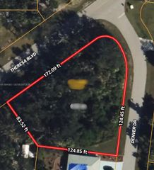 20 Theresa Blvd, Port Charlotte, FL 33954