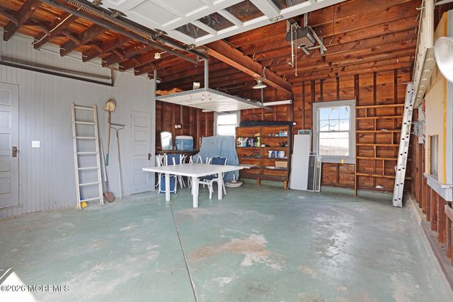 340 E Main Street, Manasquan, NJ 08736