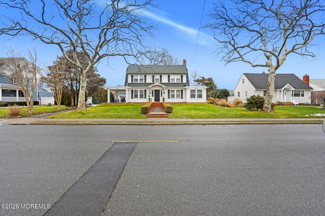 340 E Main Street, Manasquan, NJ 08736