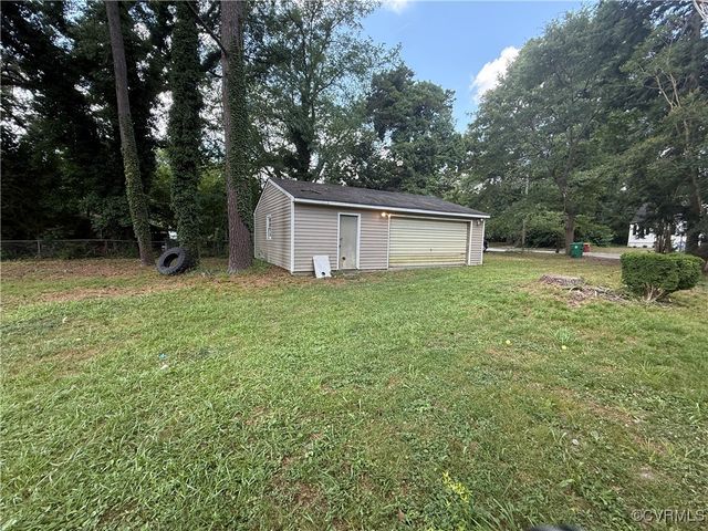 1806 Powhatan Ave, Petersburg, VA 23805