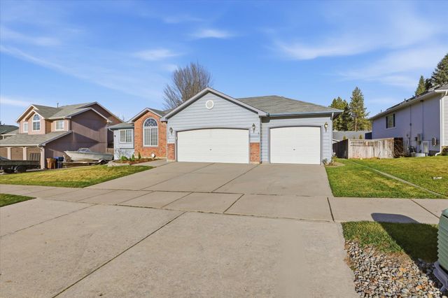 4708 W Belmont Dr, Spokane, WA 99208
