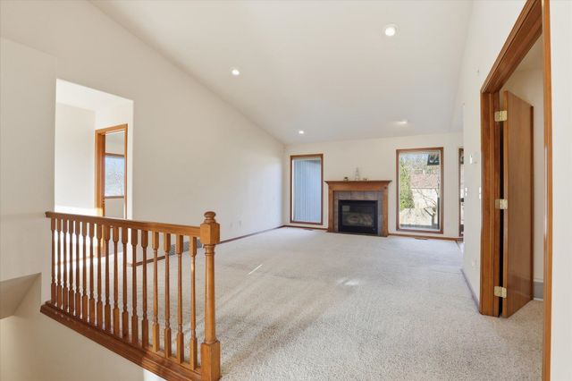 4708 W Belmont Dr, Spokane, WA 99208