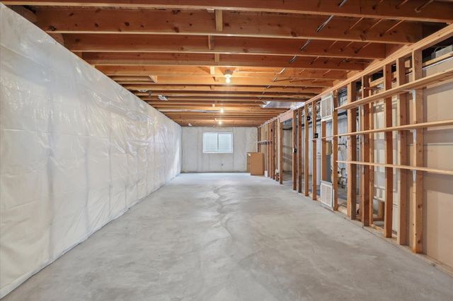 4708 W Belmont Dr, Spokane, WA 99208