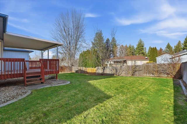 4708 W Belmont Dr, Spokane, WA 99208