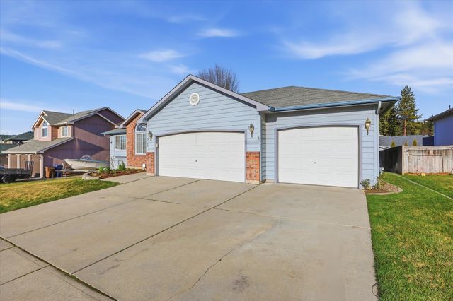 4708 W Belmont Dr, Spokane, WA 99208