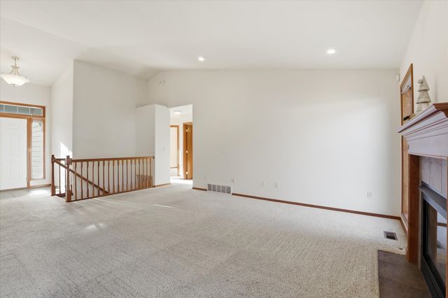 4708 W Belmont Dr, Spokane, WA 99208