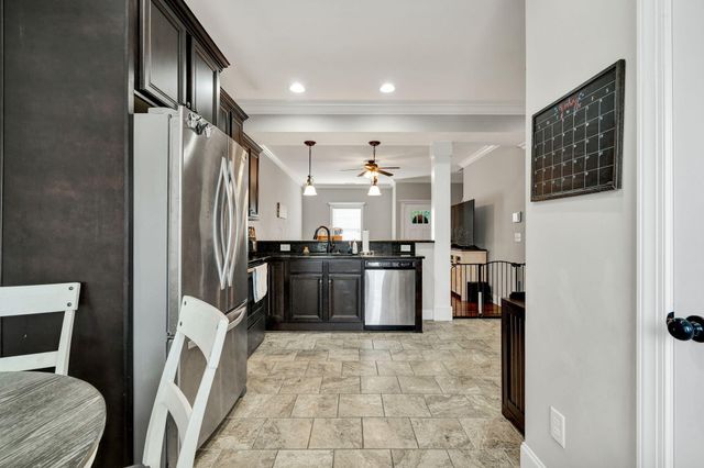 1352 Weeks Drive, NE, Cleveland, TN 37312