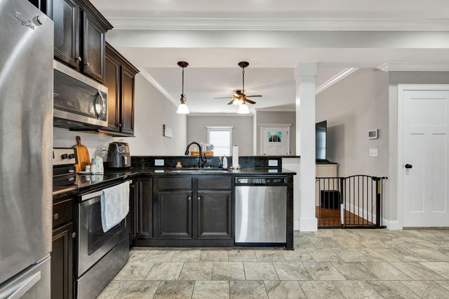 1352 Weeks Drive, NE, Cleveland, TN 37312