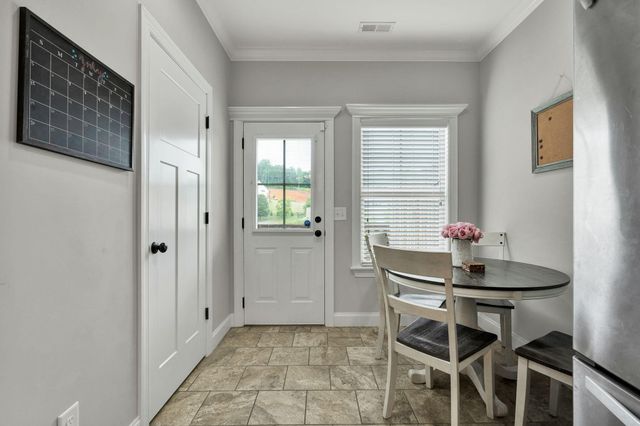 1352 Weeks Drive, NE, Cleveland, TN 37312