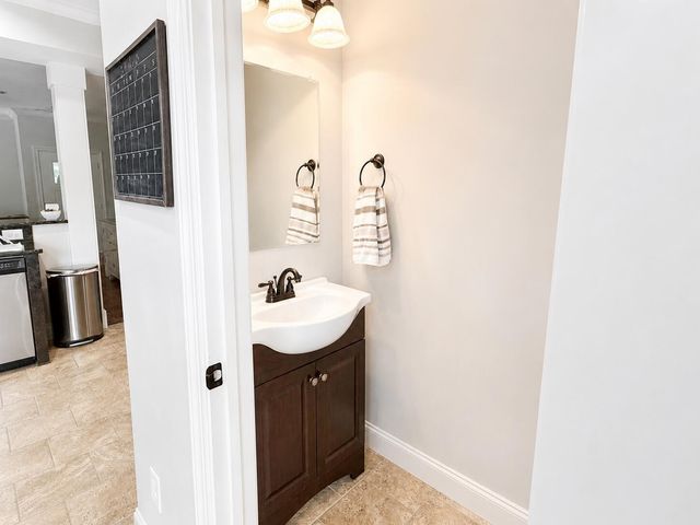 1352 Weeks Drive, NE, Cleveland, TN 37312