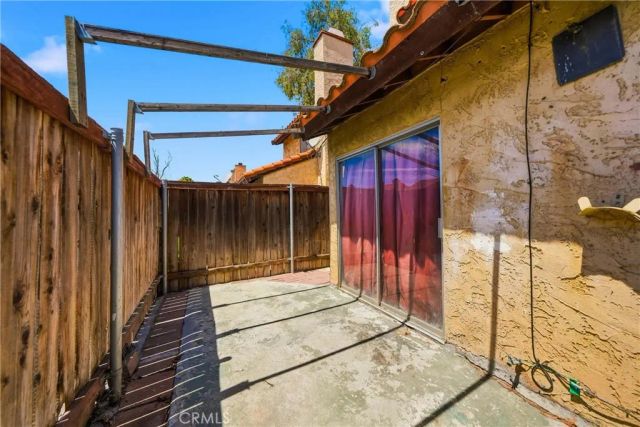 16600 Terrace F, Fontana, CA 92335