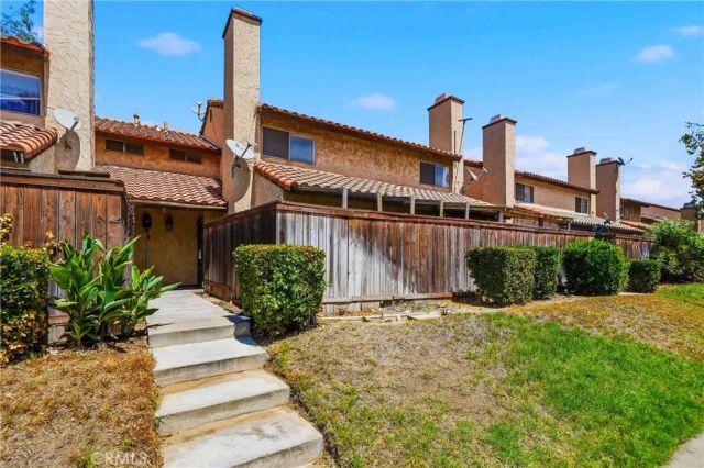 16600 Terrace F, Fontana, CA 92335