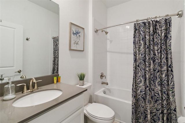 1009 LEADER, Davenport, FL 33896