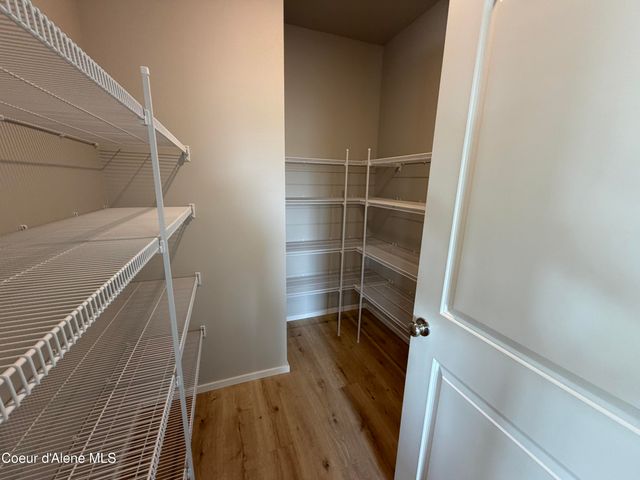 4464 E Rare Fox AVE, Post Falls, ID 83854