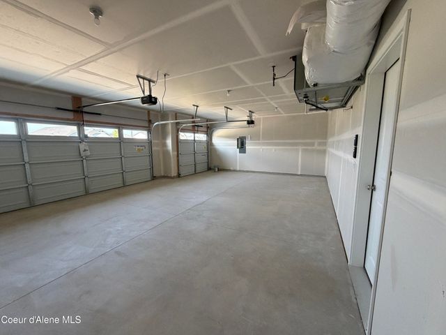4464 E Rare Fox AVE, Post Falls, ID 83854