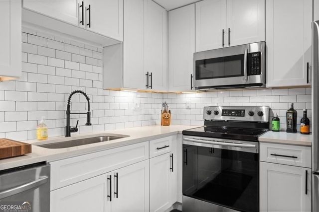 3 Gilbert Trail, Atlanta, GA 30308