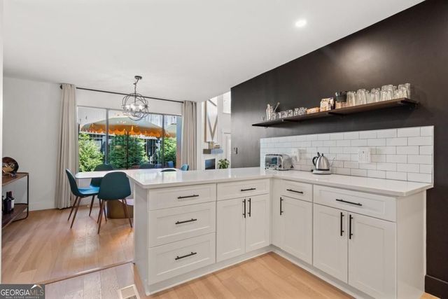 3 Gilbert Trail, Atlanta, GA 30308