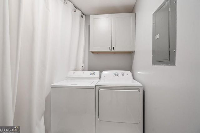 3 Gilbert Trail, Atlanta, GA 30308