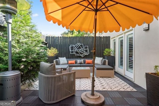 3 Gilbert Trail, Atlanta, GA 30308