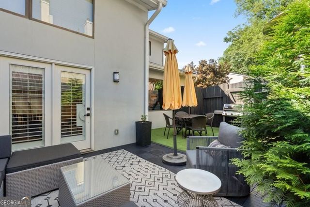 3 Gilbert Trail, Atlanta, GA 30308