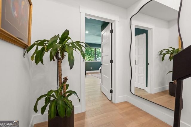 3 Gilbert Trail, Atlanta, GA 30308