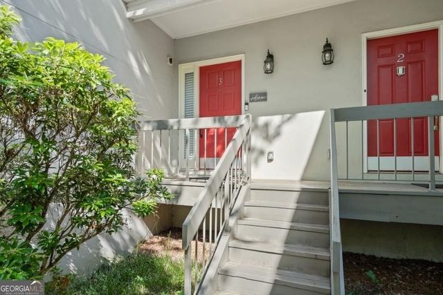 3 Gilbert Trail, Atlanta, GA 30308