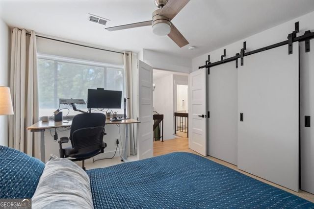 3 Gilbert Trail, Atlanta, GA 30308