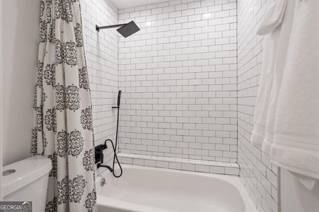 3 Gilbert Trail, Atlanta, GA 30308