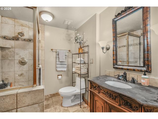 5770 Sw CRANBERRY Ct, Beaverton, OR 97007