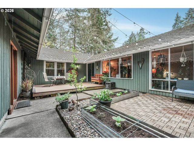 5770 Sw CRANBERRY Ct, Beaverton, OR 97007