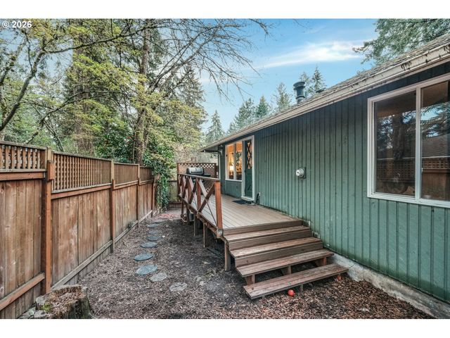 5770 Sw CRANBERRY Ct, Beaverton, OR 97007