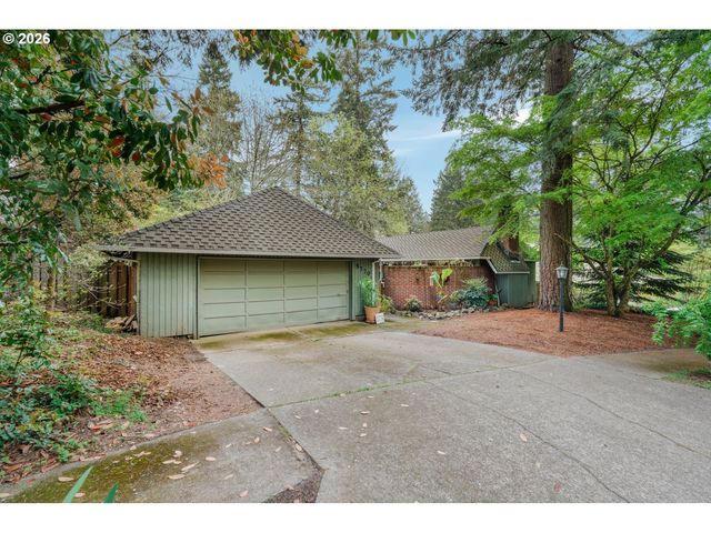 5770 Sw CRANBERRY Ct, Beaverton, OR 97007