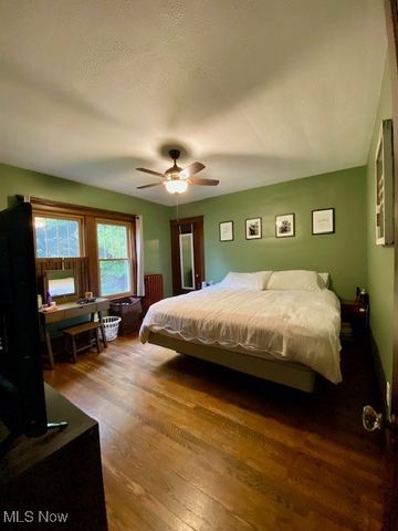 2321 N Leavitt Road NW, Warren, OH 44485