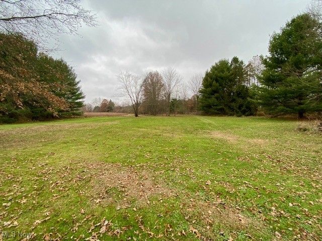 2321 N Leavitt Road NW, Warren, OH 44485