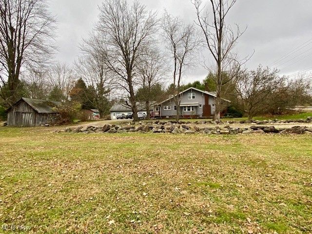 2321 N Leavitt Road NW, Warren, OH 44485