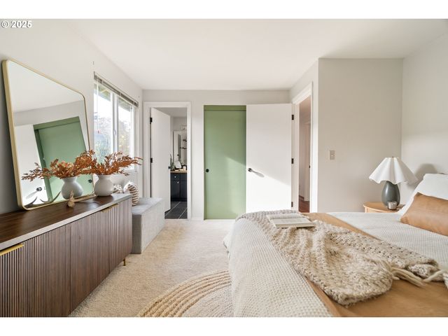 8422 Se 65TH Ave, Portland, OR 97206