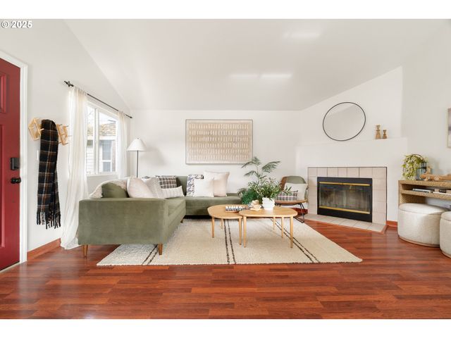 8422 Se 65TH Ave, Portland, OR 97206