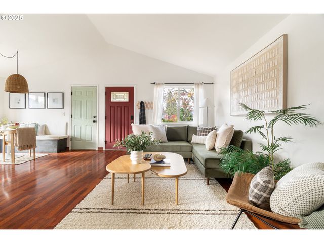 8422 Se 65TH Ave, Portland, OR 97206