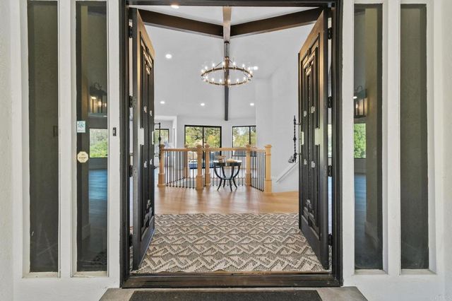 1051 Via Rancho Parkway, Escondido, CA 92029