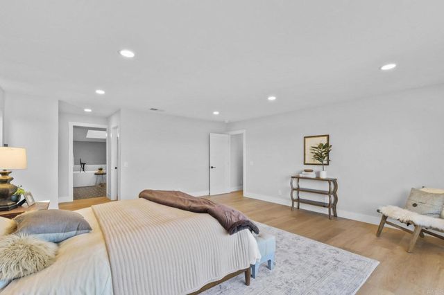 1051 Via Rancho Parkway, Escondido, CA 92029