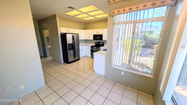 14701 N Alamo Canyon Drive, Oro Valley, AZ 85755