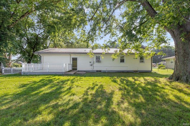 58677 Palace Lane, Elkhart, IN 46516