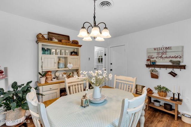 35 Arizona Avenue, Whiting, NJ 08759
