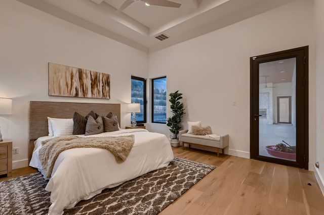 106 Bella Montagna CIR, Austin, TX 78734