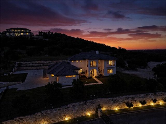 106 Bella Montagna CIR, Austin, TX 78734