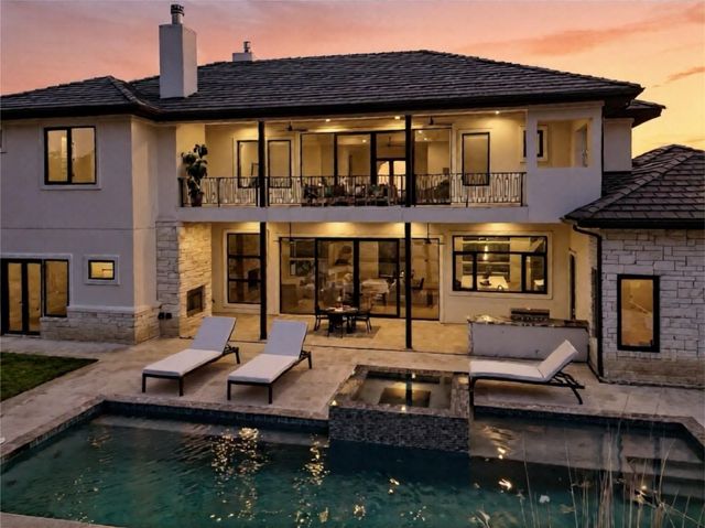 106 Bella Montagna CIR, Austin, TX 78734