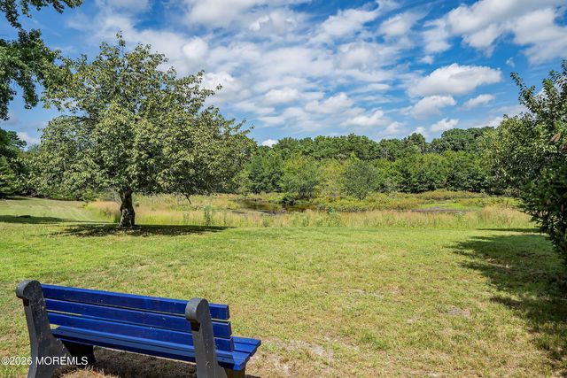 9 Hamilton Court, Toms River, NJ 08757