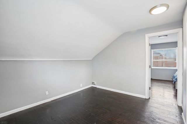 16876 Harlow Street, Detroit, MI 48235
